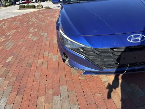 Used 2021 Hyundai Elantra SEL FWD image 21