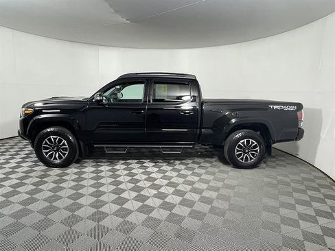 Certified 2023 Toyota Tacoma TRD Sport w/ Technology Package AWD/4WD image 3