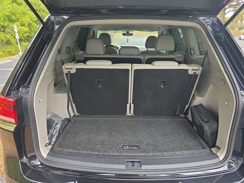 Used 2022 Volkswagen Atlas SE image 12