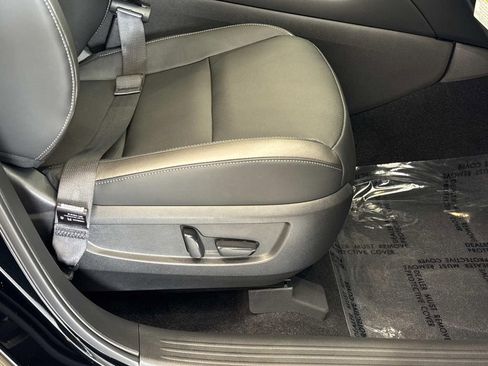 New 2025 INFINITI QX50 Luxe w/ Accent Package image 19