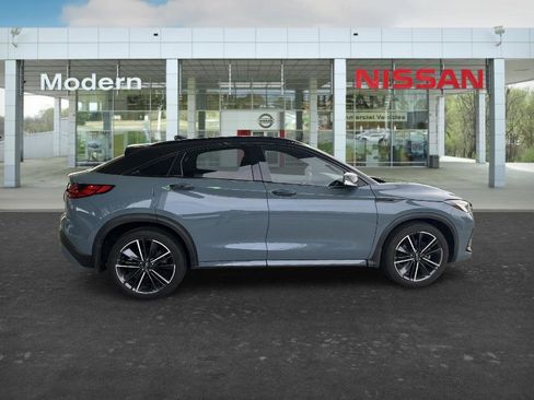 Used 2023 INFINITI QX55 Luxe w/ Cargo Package image 6