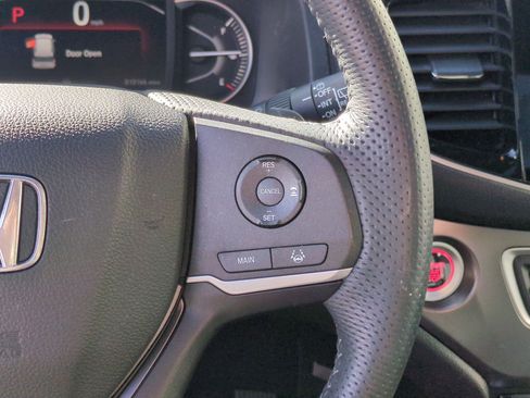 Used 2023 Honda Passport EX-L image 21