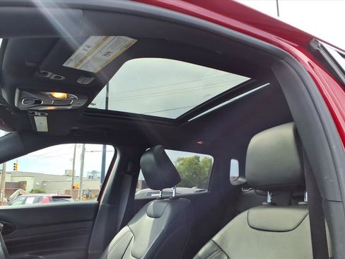 Used 2022 Jeep Compass Limited w/ (RED) Package AWD/4WD image 16