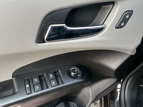 Used 2015 Chevrolet Sonic LT image 22