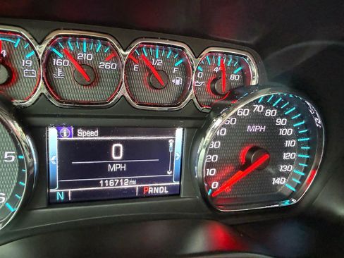 Used 2019 Chevrolet Tahoe LT image 31