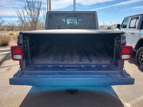 Used 2023 Jeep Gladiator Rubicon w/ Trailer Tow Package image 30