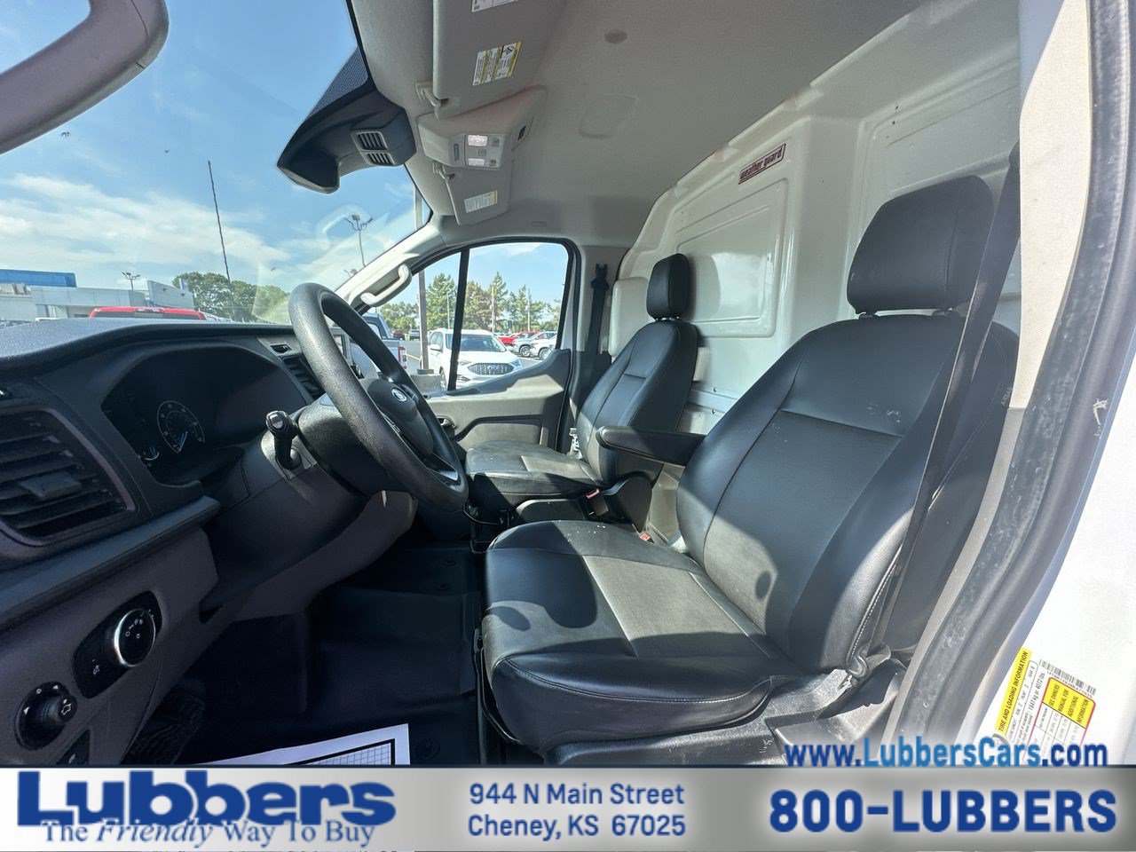 Used 2022 Ford Transit 250 Low Roof RWD image 10