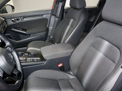 Used 2025 Honda Civic Sport image 25