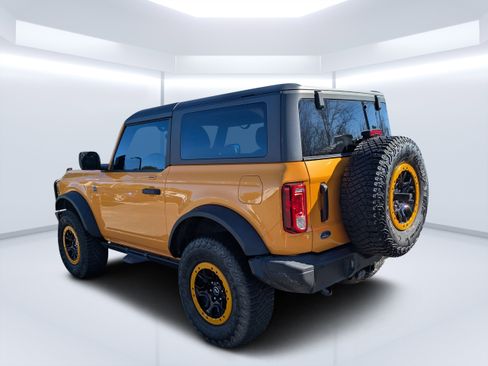 Used 2022 Ford Bronco Black Diamond w/ Sasquatch Package image 7