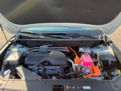 Used 2024 Hyundai Tucson Limited image 10