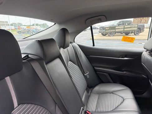 Used 2024 Toyota Camry SE FWD image 6