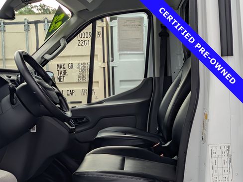 Used 2022 Ford Transit 350 DRW RWD image 18