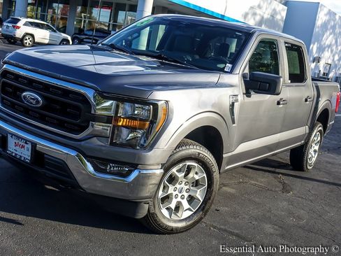 Used 2023 Ford F150 XLT image 6