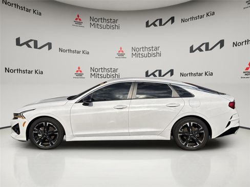 Used 2022 Kia K5 GT-Line AWD/4WD image 2