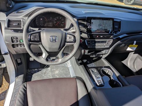 New 2026 Honda Ridgeline Black Edition image 17