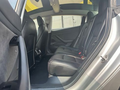 Used 2018 Tesla Model 3 Long Range image 26