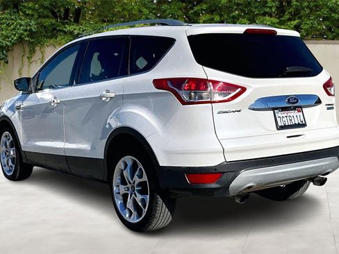 Used 2014 Ford Escape Titanium image 4