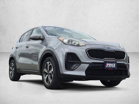 Used 2020 Kia Sportage LX FWD image 3