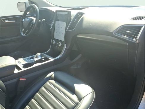 Used 2024 Ford Edge SEL AWD/4WD image 21