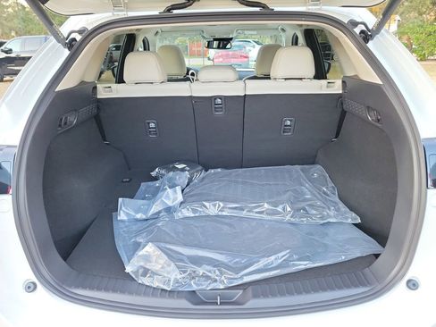 New 2025 MAZDA CX-5 AWD 2.5 S w/ Preferred Package image 9