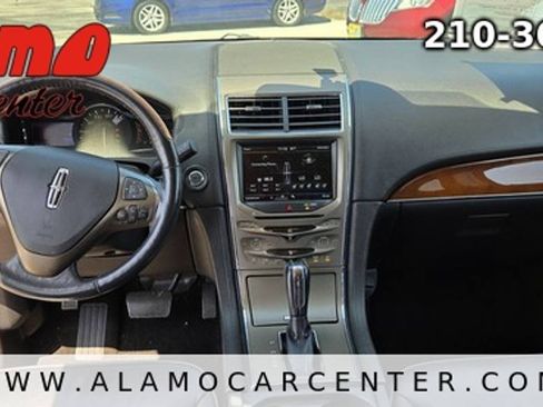 Used 2013 Lincoln MKX FWD image 37