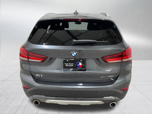 Used 2020 BMW X1 xDrive28i image 7