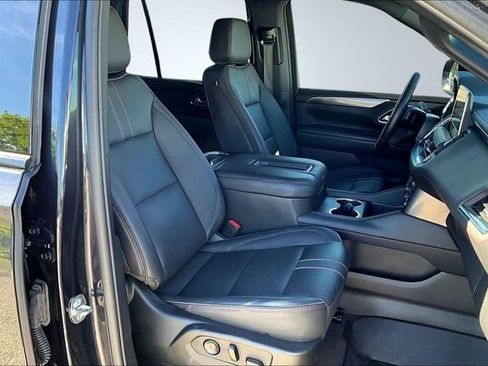 Used 2024 Chevrolet Tahoe RST w/ Luxury Package RWD image 31