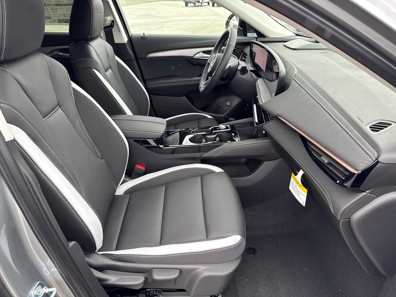 Used 2026 Buick Envision Sport Touring AWD/4WD image 16