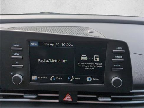New 2026 Hyundai Elantra SE FWD image 12