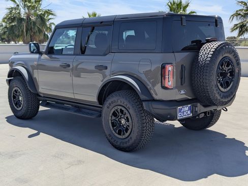 New 2026 Ford Bronco Badlands AWD/4WD image 4
