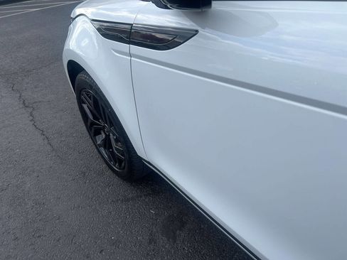 Used 2023 Land Rover Range Rover Evoque SE AWD/4WD image 26