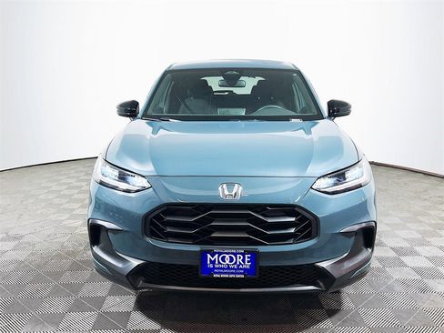 Used 2024 Honda HR-V Sport image 3