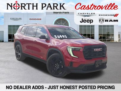 Used 2025 GMC Acadia Elevation w/ Black Edition