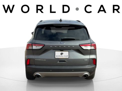 Used 2021 Ford Escape Titanium w/ Titanium Elite Package FWD image 4