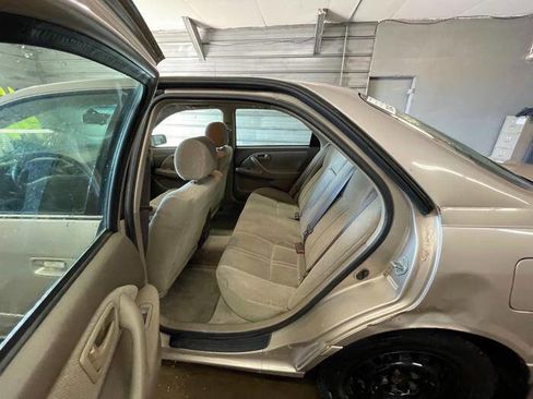 Used 2001 Toyota Camry CE image 23