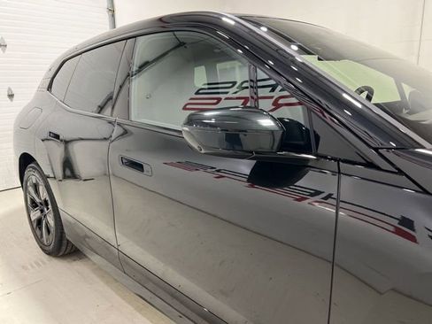Used 2025 BMW iX xDrive50 image 5