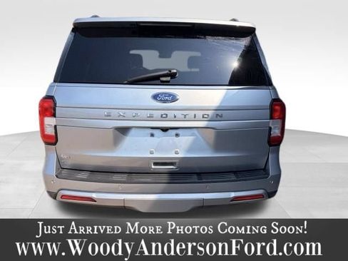 Used 2022 Ford Expedition XLT RWD image 5