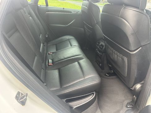 Used 2013 BMW X6 xDrive50i w/ Premium Pkg AWD/4WD image 12
