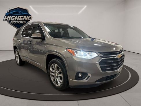 Used 2019 Chevrolet Traverse Premier w/ Driver Confidence II Package image 9
