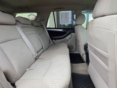 Used 2006 Toyota 4Runner SR5 AWD/4WD image 14