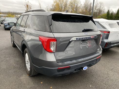 Used 2022 Ford Explorer XLT w/ Class IV Trailer Tow Package image 5