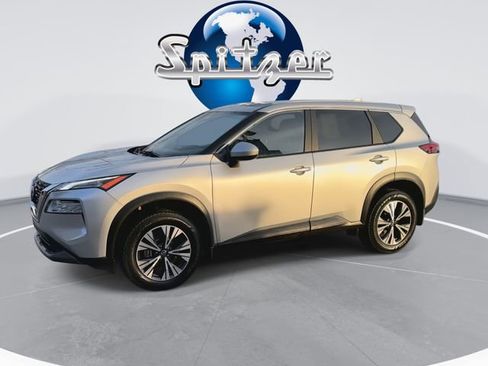 Used 2023 Nissan Rogue SV image 5