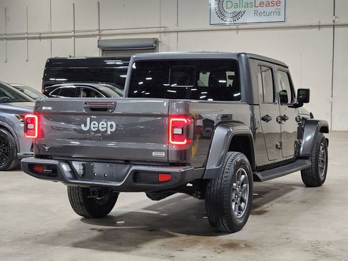Used 2021 Jeep Gladiator Overland image 8