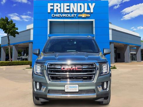 Used 2024 GMC Yukon SLT image 2