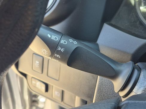 Used 2020 Toyota Tacoma SR w/ SR Convenience Package RWD image 32