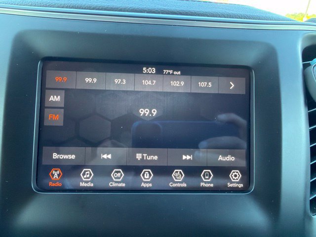 Used 2019 Jeep Cherokee Latitude w/ Cold Weather Group FWD image 15
