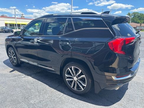 Used 2018 GMC Terrain Denali w/ Advanced Safety Package FWD image 3