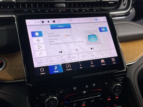 Used 2022 Jeep Grand Cherokee Summit image 19