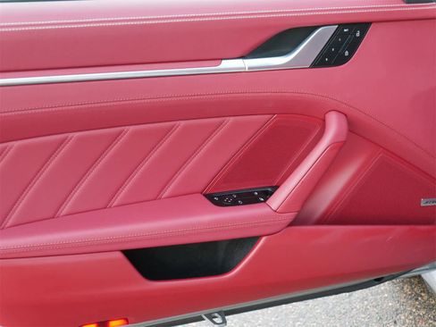 Used 2026 Porsche 911 Carrera 4S image 9