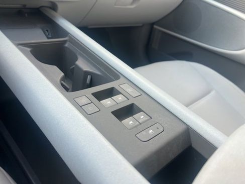 Used 2023 Hyundai Ioniq 6 SEL image 15